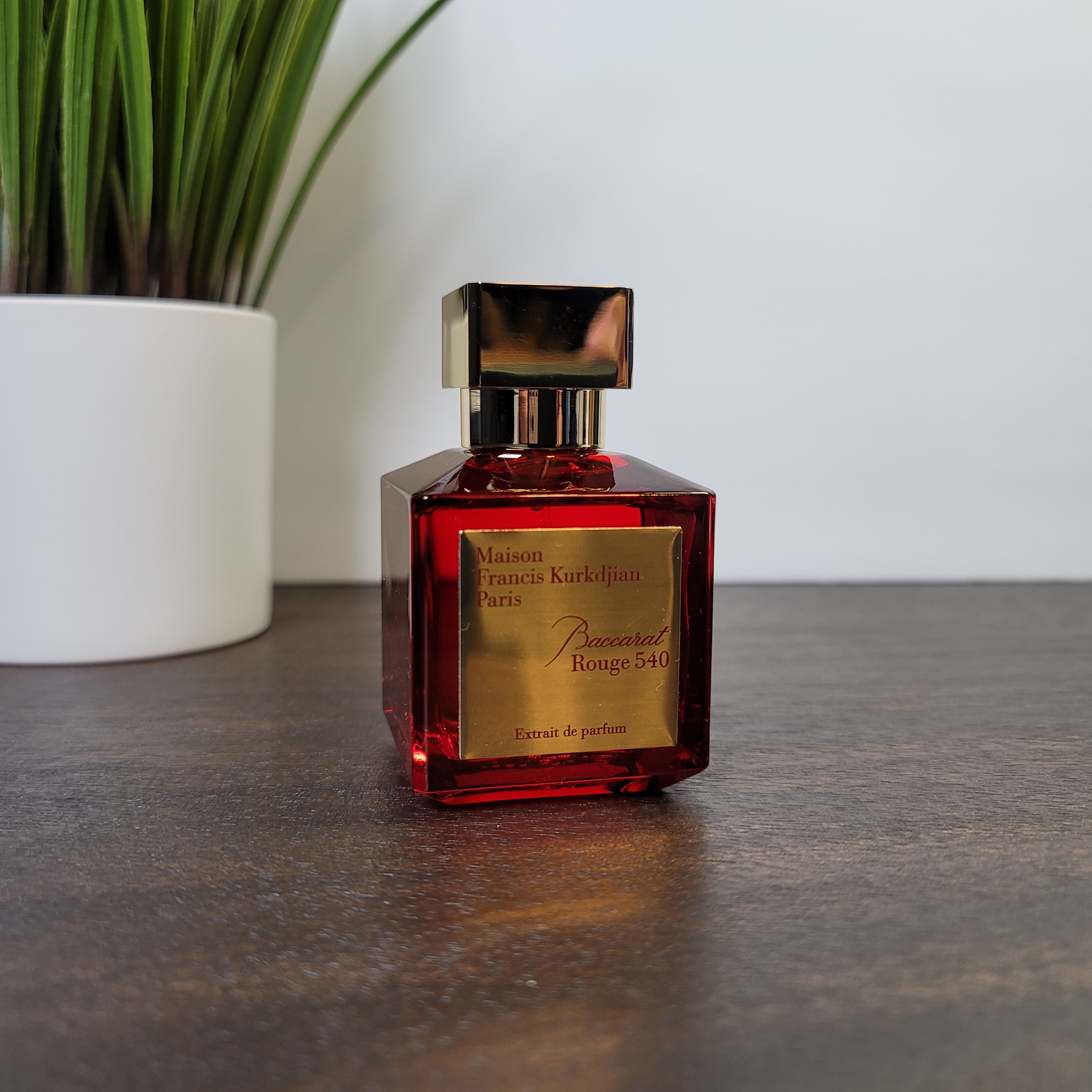 Baccarat Rouge 540 Extrait by Maison Francis Kurkdjian – Extrait de Parfum 2.4oz 70ml