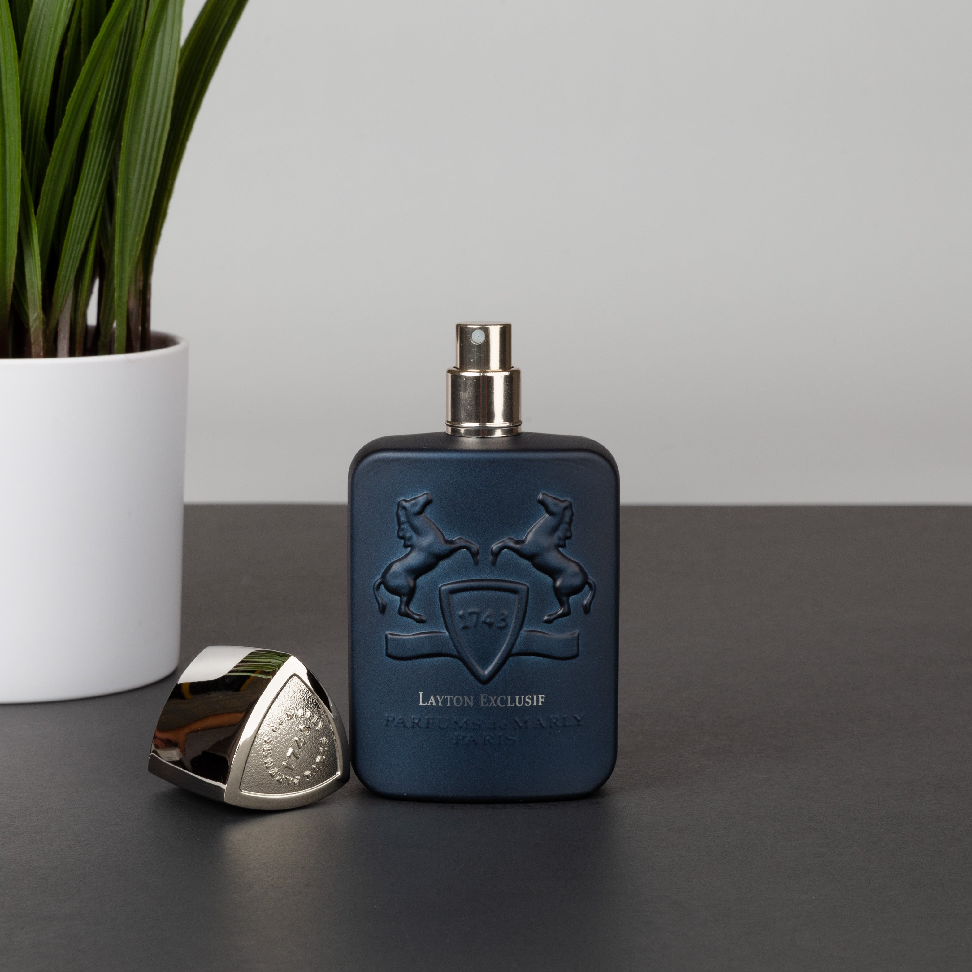 Layton Exclusif by Parfums de Marly – Parfum 2.5oz 75ml (Vintage 2019 Batch 941901)